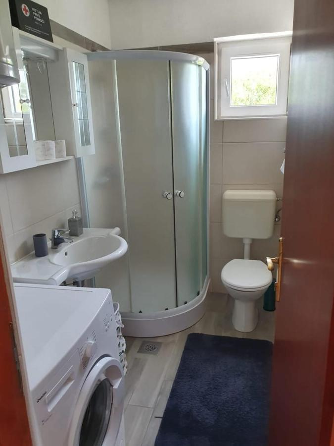 מסלניקה Apartmani Lucija מראה חיצוני תמונה