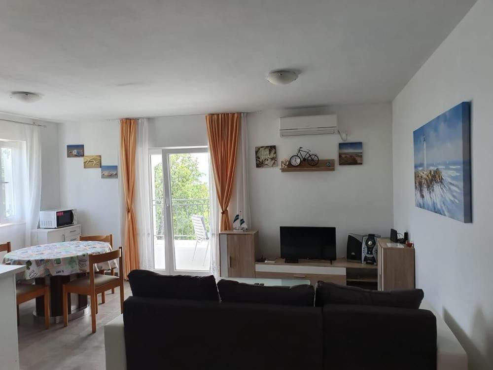 מסלניקה Apartmani Lucija מראה חיצוני תמונה